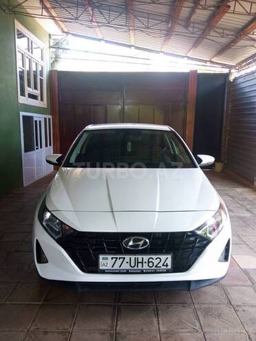 Hyundai i20-1