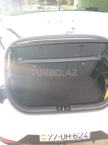 Hyundai i20-6