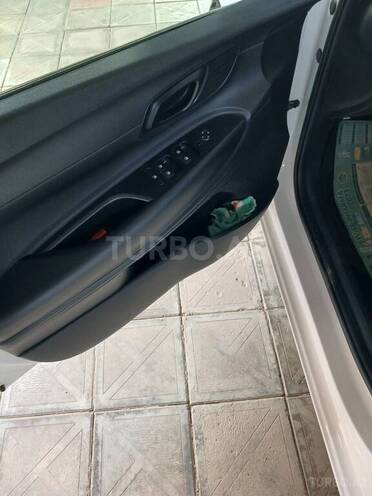 Hyundai i20-3