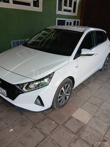 Hyundai i20-16