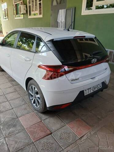 Hyundai i20-15