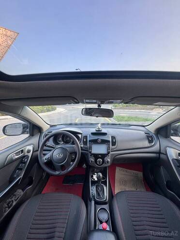 Kia Cerato-6
