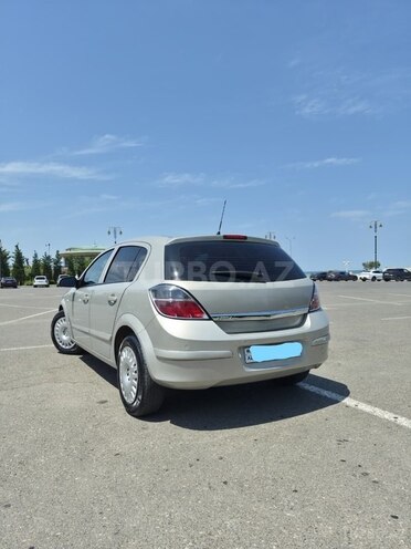 Opel Astra-4