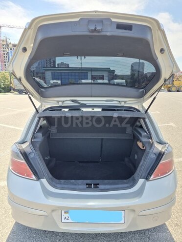 Opel Astra-7