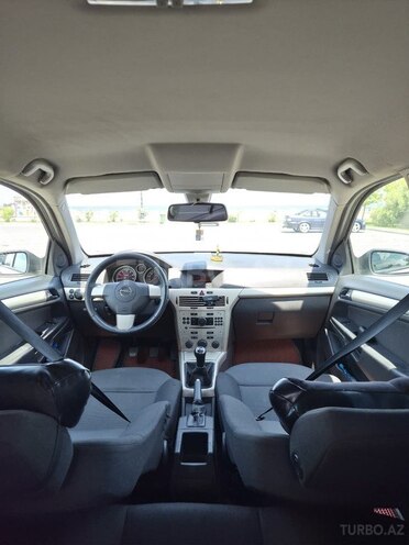 Opel Astra-9