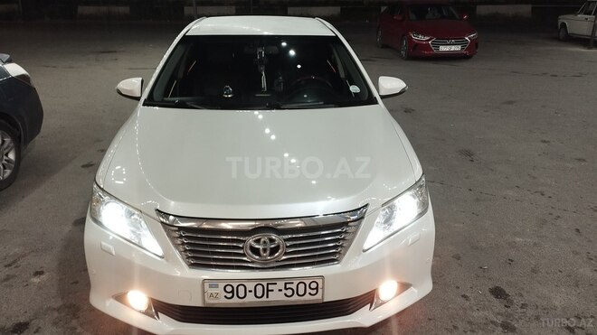 Toyota Camry-1