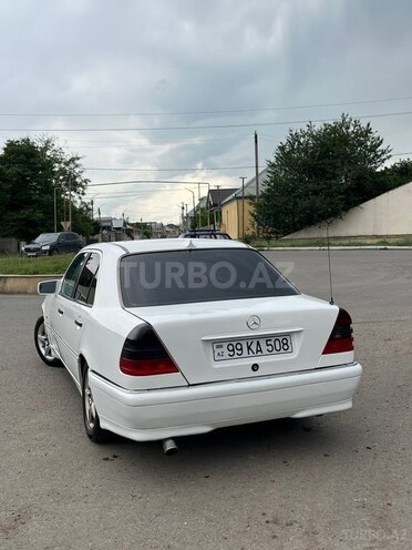 Mercedes C 180-5