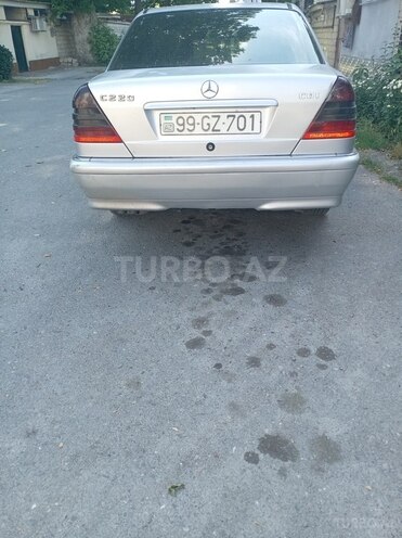 Mercedes C 200-3