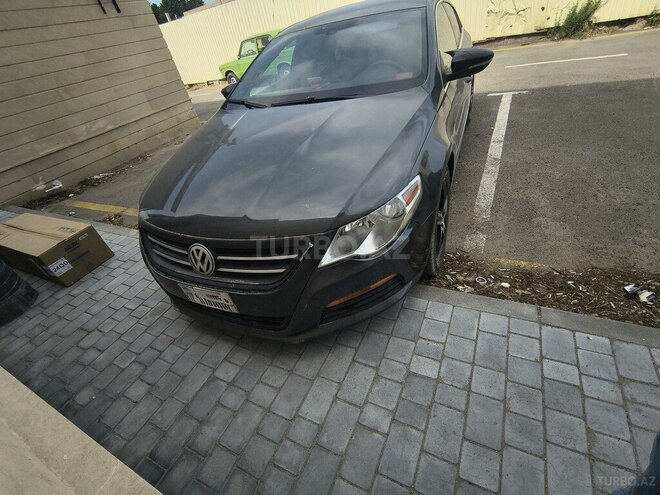 Volkswagen Passat CC-1