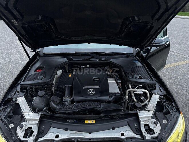 Mercedes E 300-11