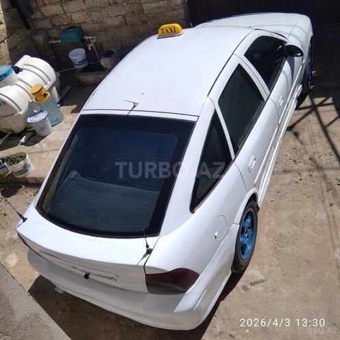 Opel Vectra-5