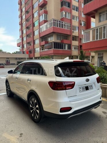 Kia Sorento-6