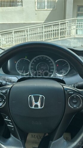 Honda Accord-12