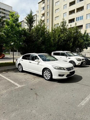 Honda Accord-2