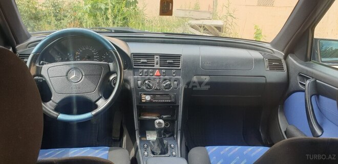 Mercedes C 180-4