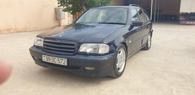 Mercedes C 180-7