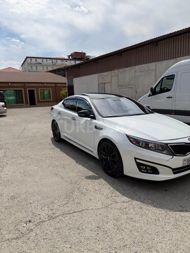 Kia Optima-2