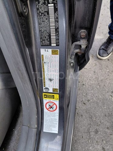 Toyota Prius-8