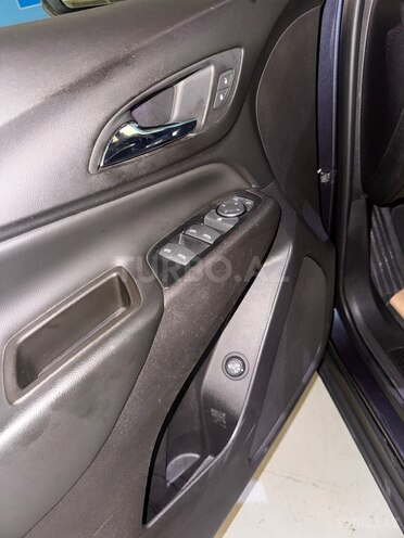 Chevrolet Equinox-11