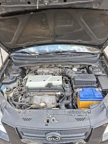 Kia Rio-17