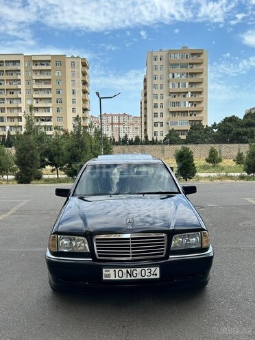 Mercedes C 220-2