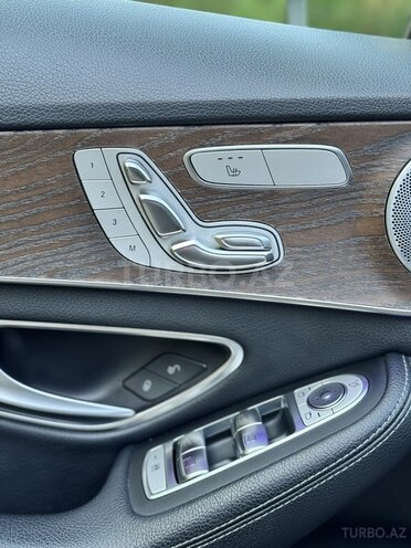 Mercedes C 300-17