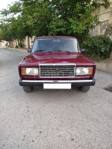 LADA (VAZ) 2107-1