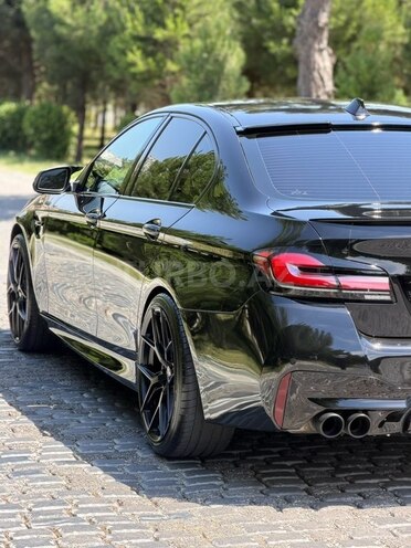 BMW 528-5