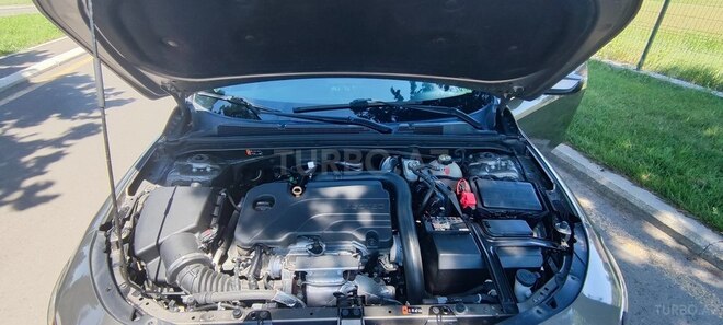 Chevrolet Malibu-13