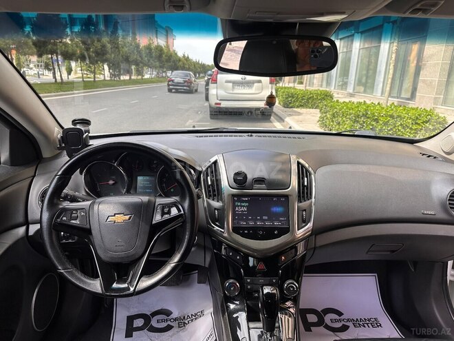 Chevrolet Cruze-7