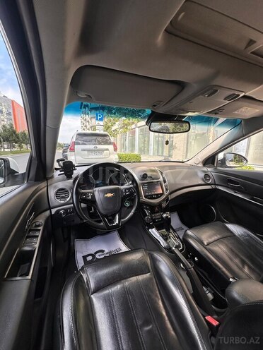 Chevrolet Cruze-21