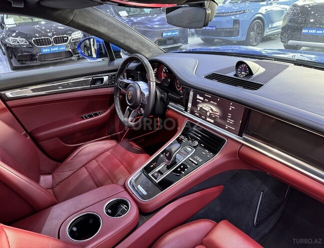 Porsche Panamera Turbo-10