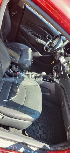 Kia Pride-10