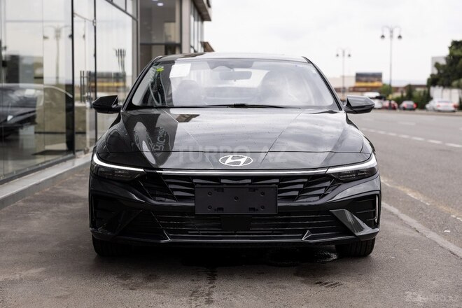 Hyundai Elantra-3