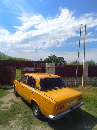 LADA (VAZ) 21011-14