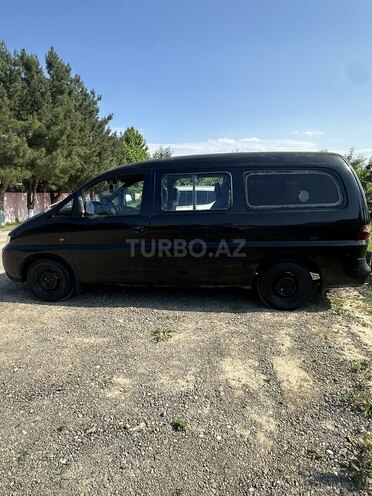 Hyundai H-1-3