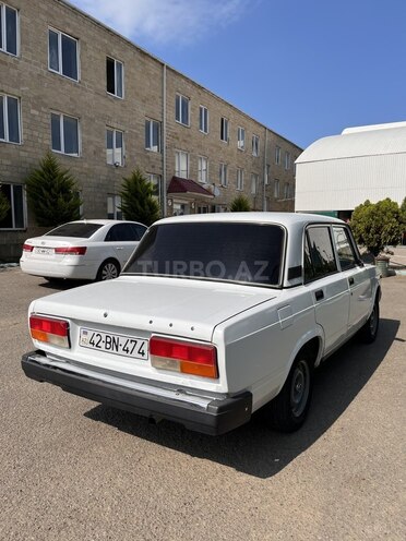 LADA (VAZ) 2107-4