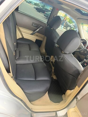Infiniti FX35-9