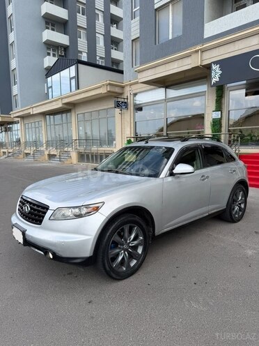Infiniti FX35-1