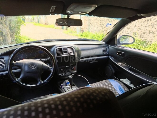 Hyundai Sonata-13