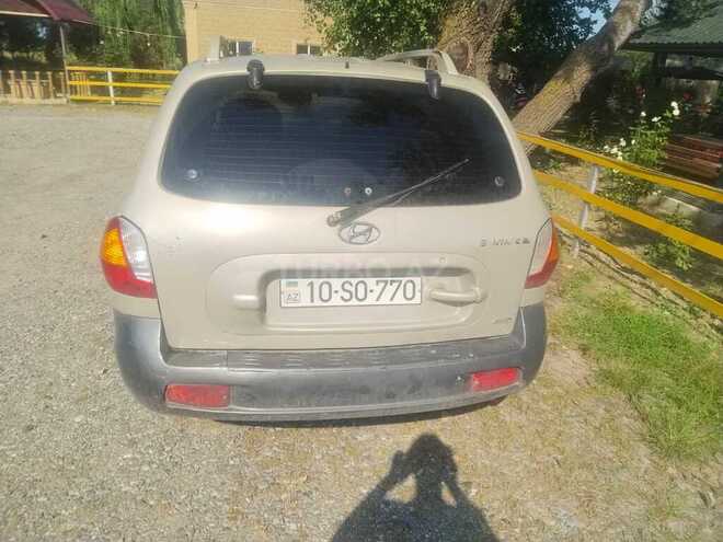 Hyundai Santa Fe-9