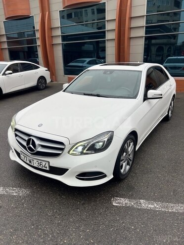 Mercedes E 220-10