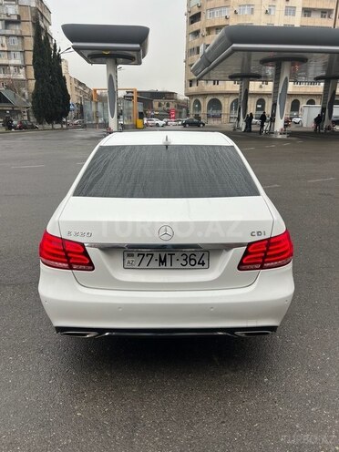 Mercedes E 220-14