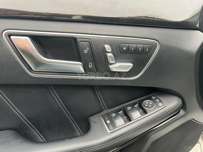 Mercedes E 220-7