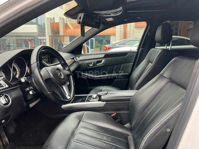 Mercedes E 220-3