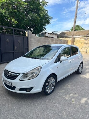 Opel Corsa-3