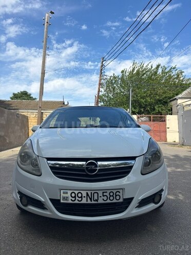 Opel Corsa-2
