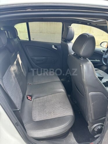 Opel Corsa-16