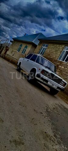 LADA (VAZ) 2107-5