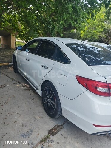 Hyundai Sonata-4